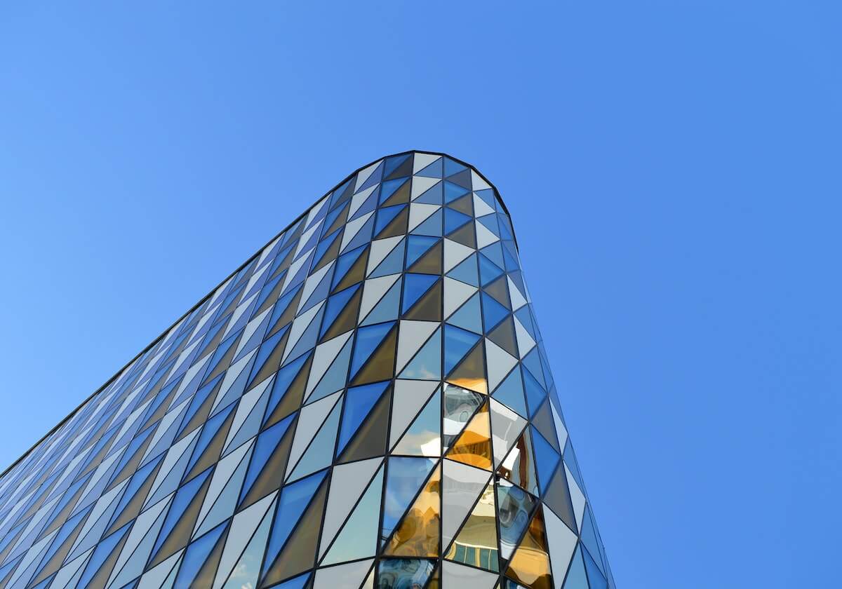 PG模拟器-亚历山大20+10兰德尔32+7+6 雷霆力克狼队豪取八连胜