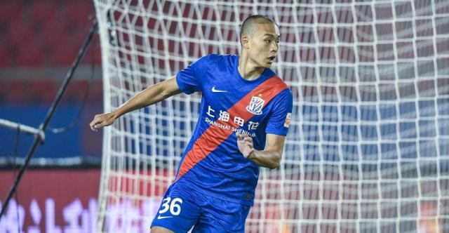 PG电子游戏-回到家乡“水土不服”？ 刘若钒爆发却被伤病中断