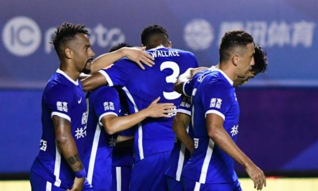 游戏娱乐-小露峥嵘？标王斯坦丘成三镇缩影 需警惕重蹈覆辙